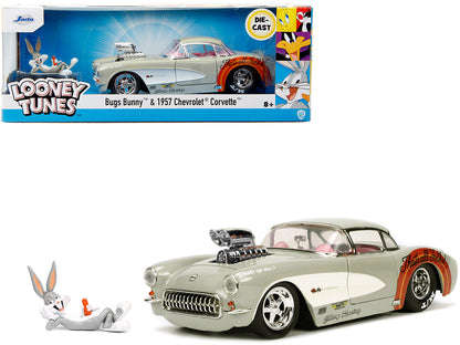 1957 Chevrolet Corvette with Bugs Bunny Figure