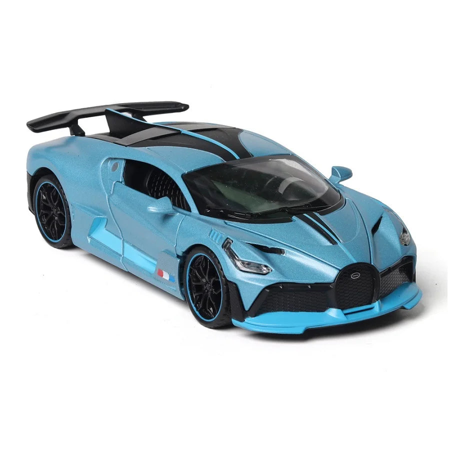 1/32 Diecast Sport Car Bugatti Divo Simulation Model Play Metal Vehicle 15.5Cm Collectible Toy For Kids W/Lights